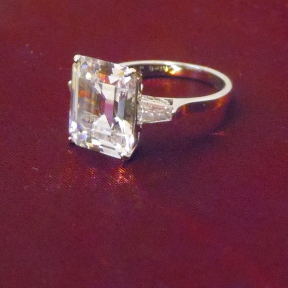 Radiance by Absolute Sterling Silver 8.50ct Emerald-Cut Engagement Size 9 - Picture 2 of 7